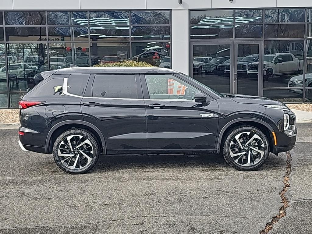 new 2025 Mitsubishi Outlander PHEV car, priced at $41,905