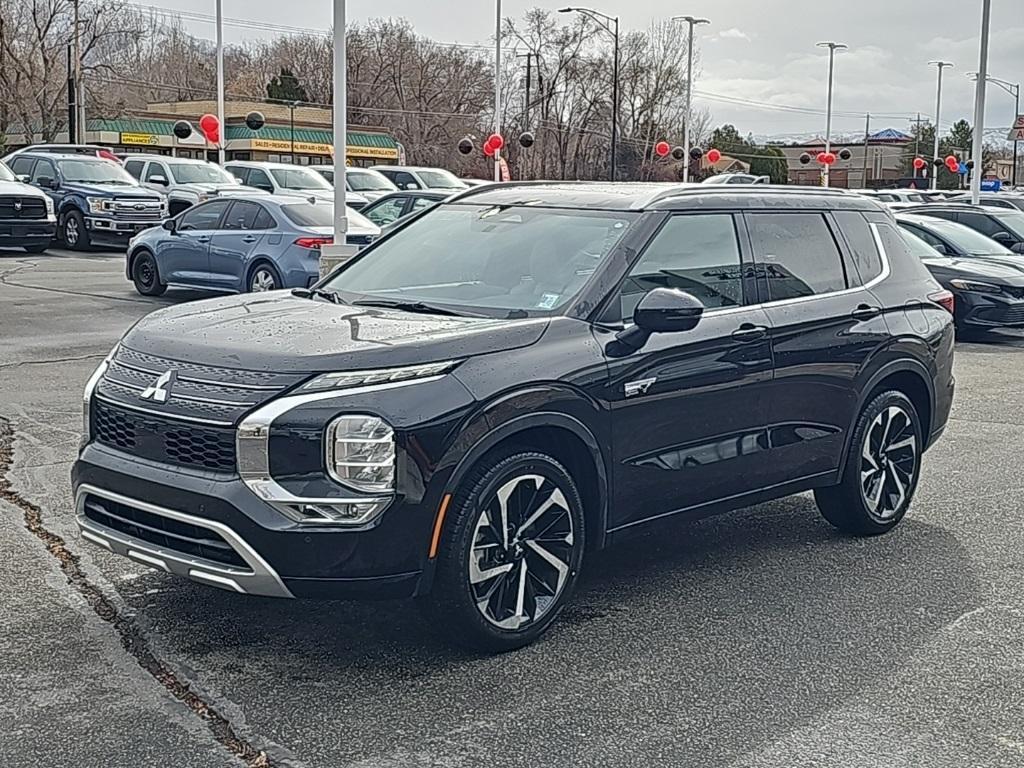 new 2025 Mitsubishi Outlander PHEV car, priced at $41,905