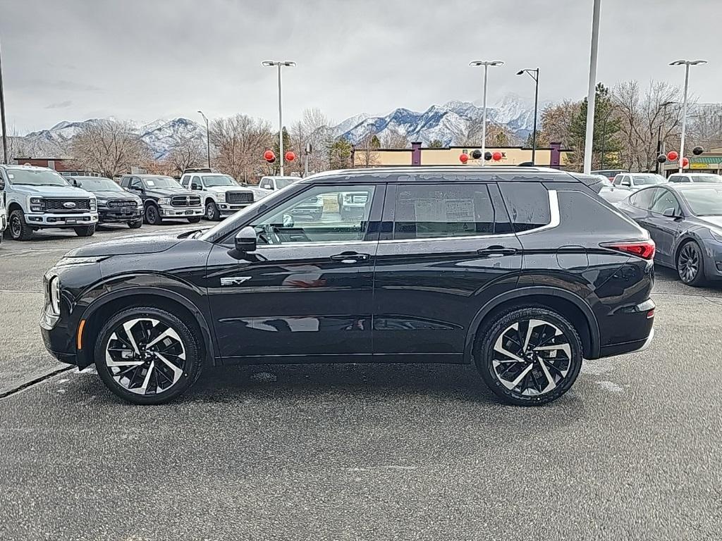 new 2025 Mitsubishi Outlander PHEV car, priced at $41,905
