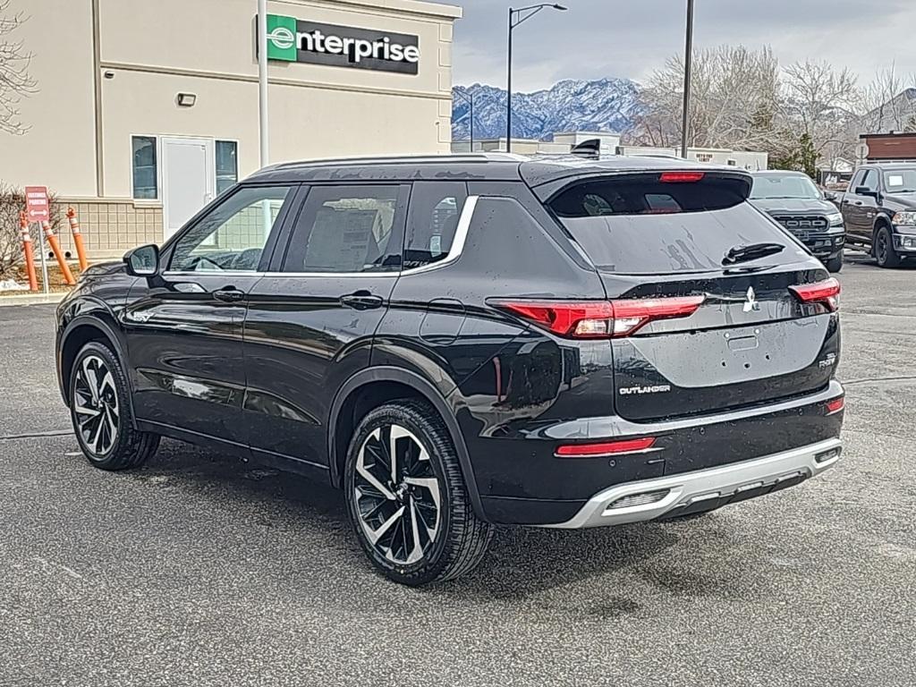 new 2025 Mitsubishi Outlander PHEV car, priced at $41,905