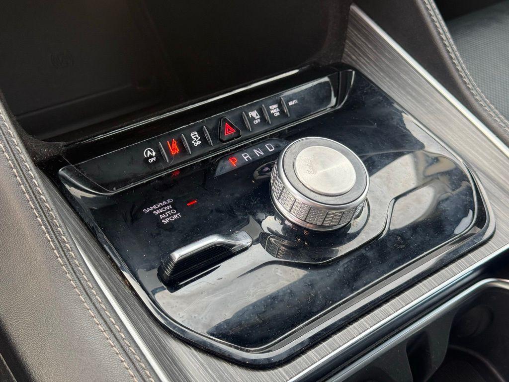 used 2024 Jeep Wagoneer car, priced at $40,128