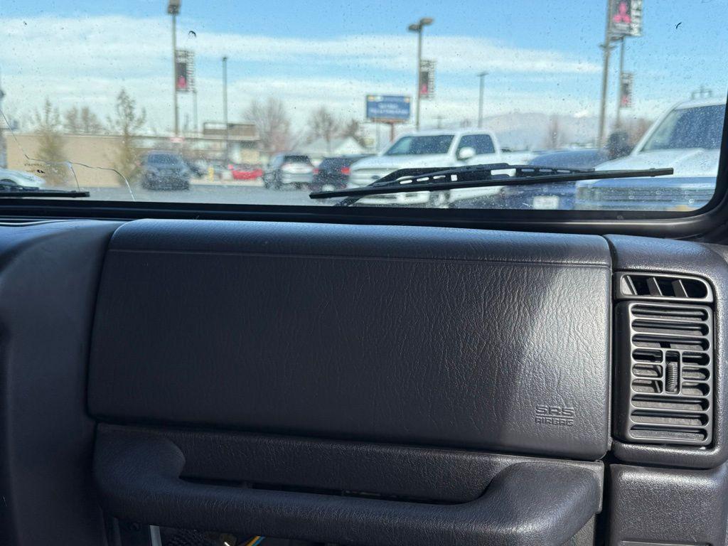 used 2002 Jeep Wrangler car, priced at $5,228