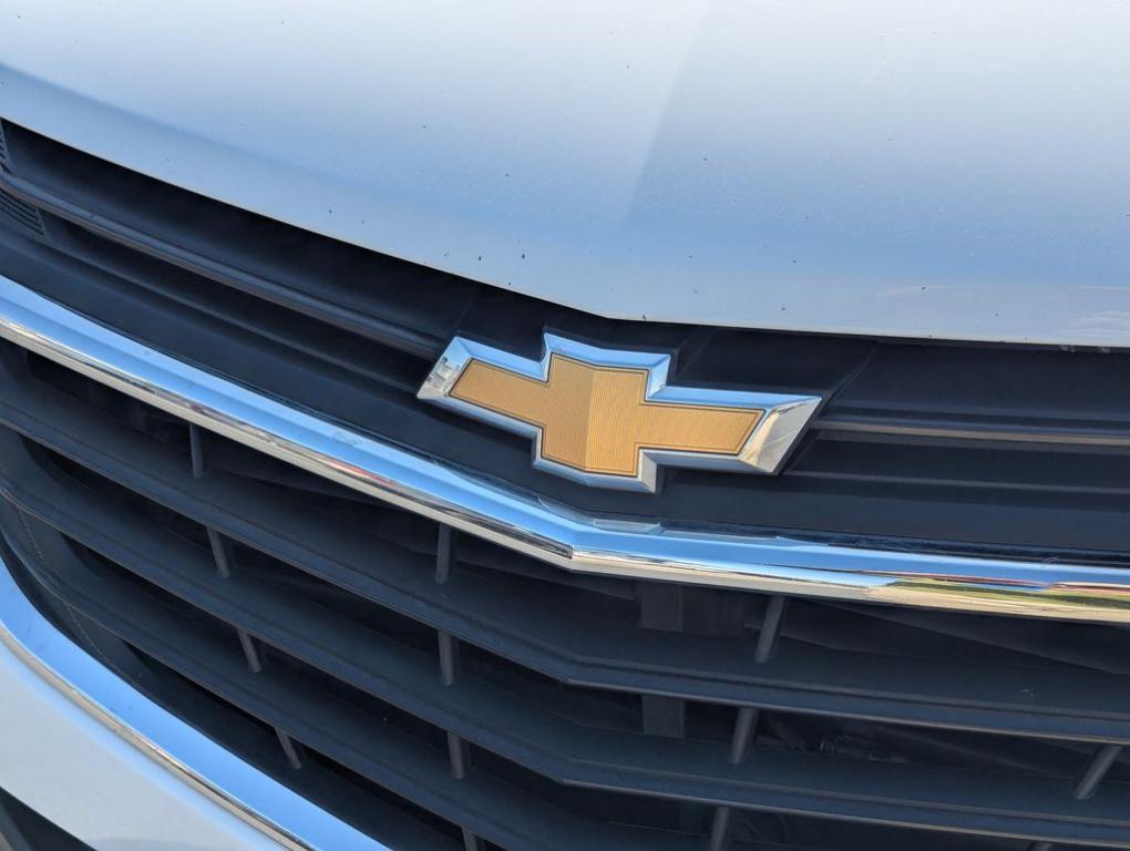 used 2021 Chevrolet Equinox car, priced at $12,888