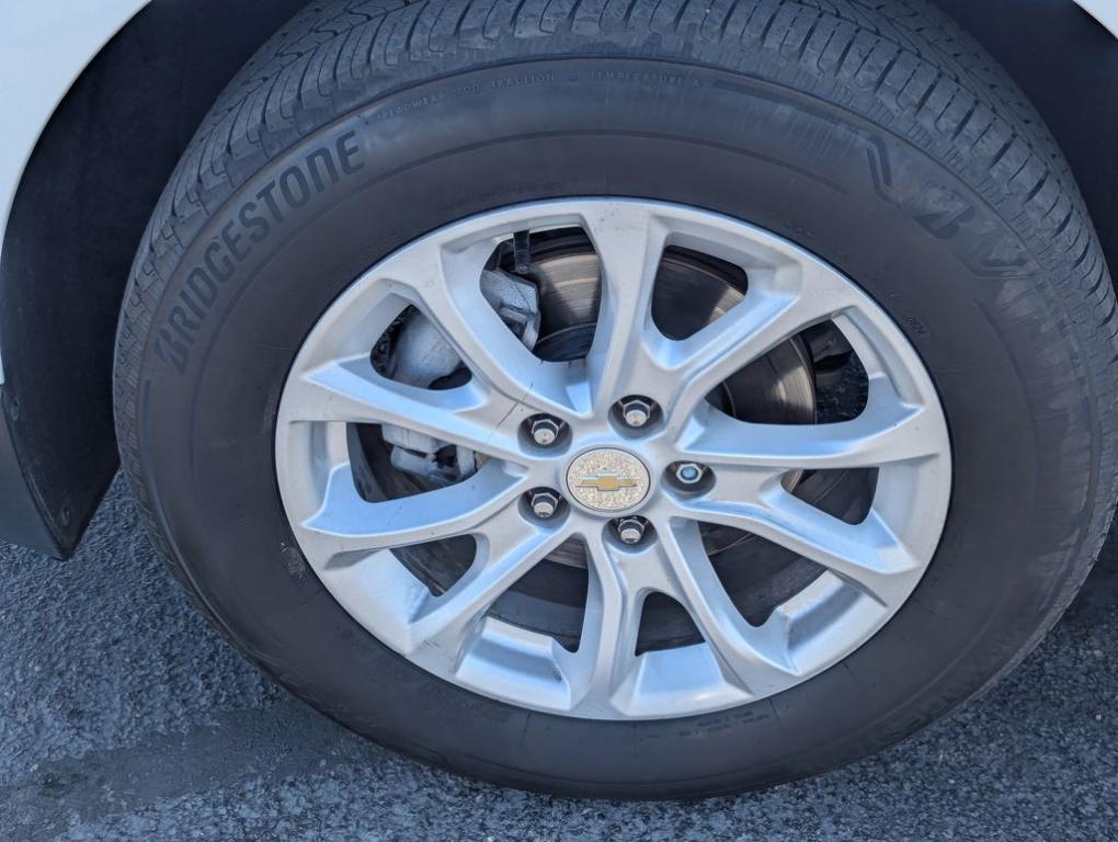 used 2021 Chevrolet Equinox car, priced at $12,888