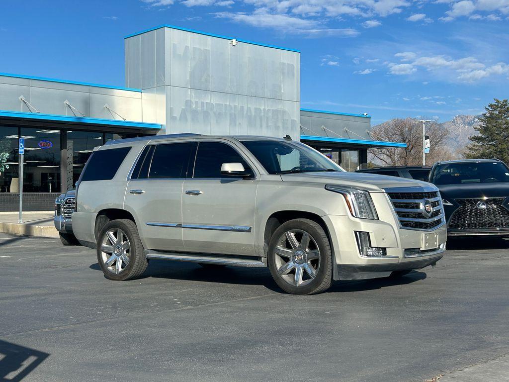used 2015 Cadillac Escalade car, priced at $20,377