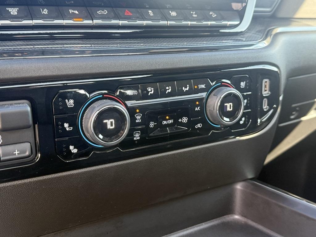 used 2024 Chevrolet Silverado 2500 car, priced at $75,322