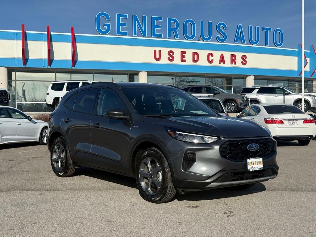 used 2025 Ford Escape car, priced at $24,861