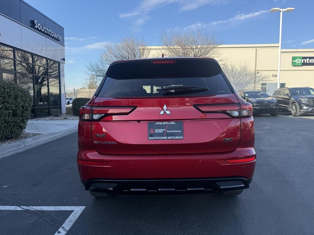 used 2023 Mitsubishi Outlander car, priced at $23,344