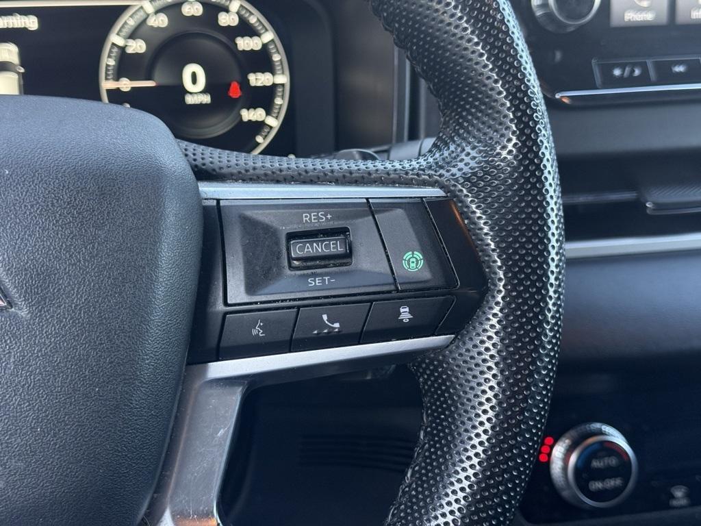 used 2023 Mitsubishi Outlander car, priced at $23,344