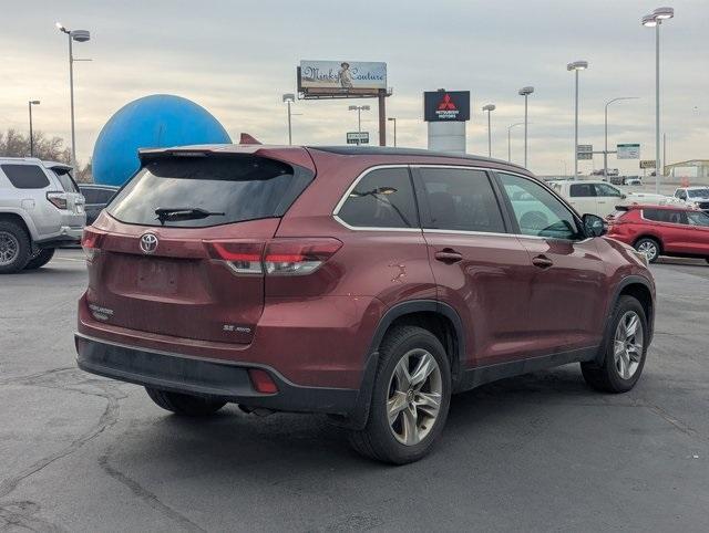 used 2019 Toyota Highlander car, priced at $17,888