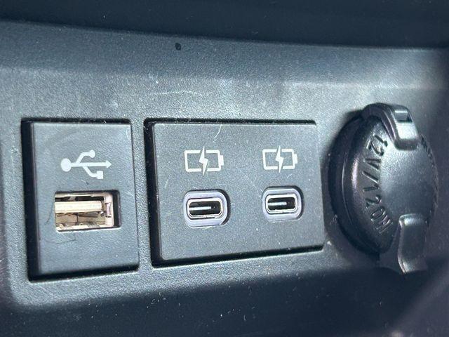 used 2024 Toyota Highlander car, priced at $35,166