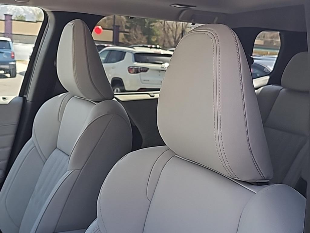 new 2025 Mitsubishi Outlander car, priced at $38,655