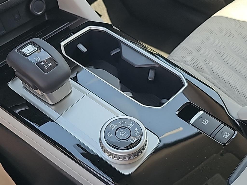 new 2025 Mitsubishi Outlander car, priced at $38,655