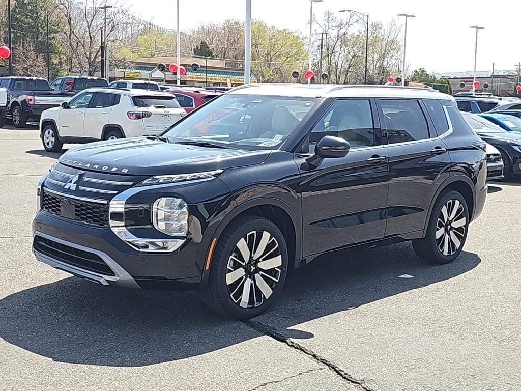 new 2025 Mitsubishi Outlander car, priced at $38,655