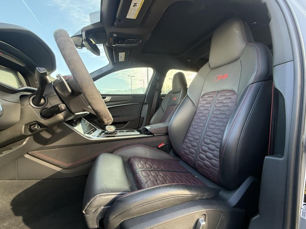 used 2025 Audi RS 6 Avant car, priced at $140,750