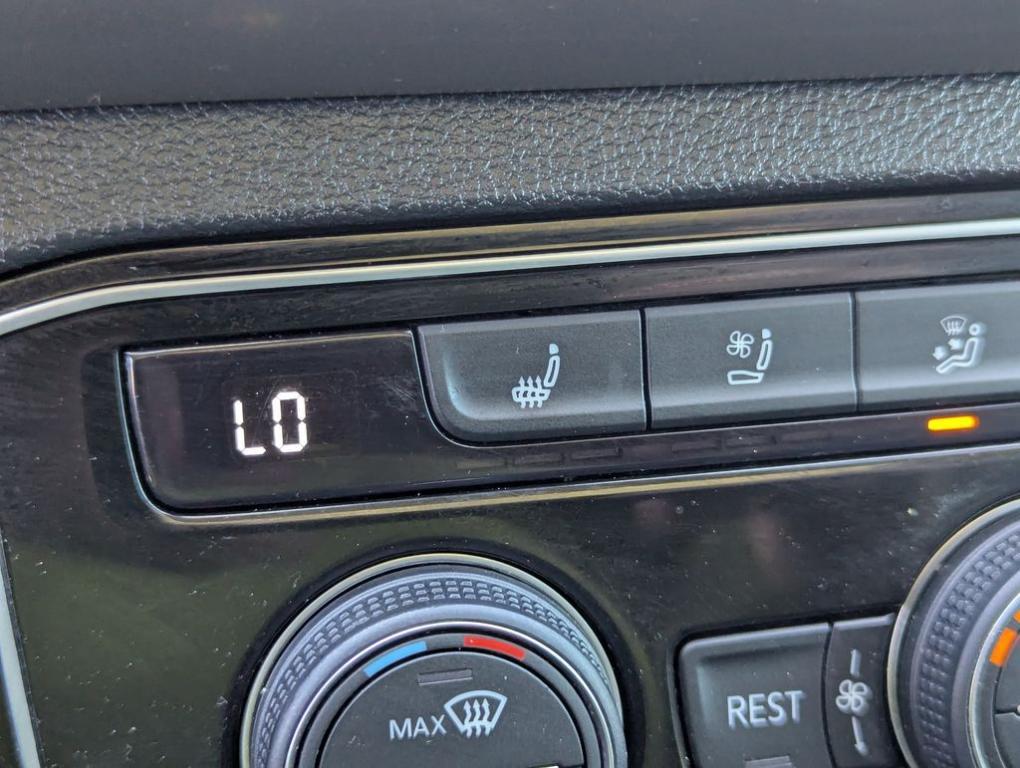 used 2021 Volkswagen Atlas car, priced at $25,366