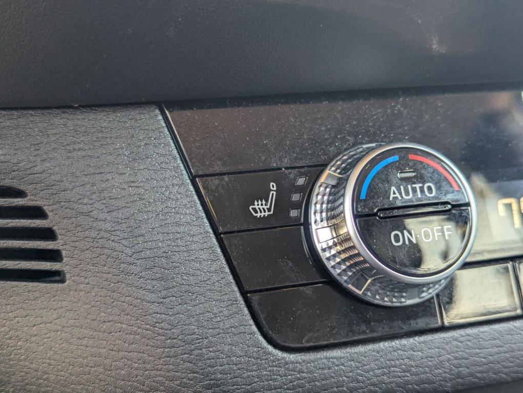 used 2025 Mitsubishi Outlander car, priced at $26,588