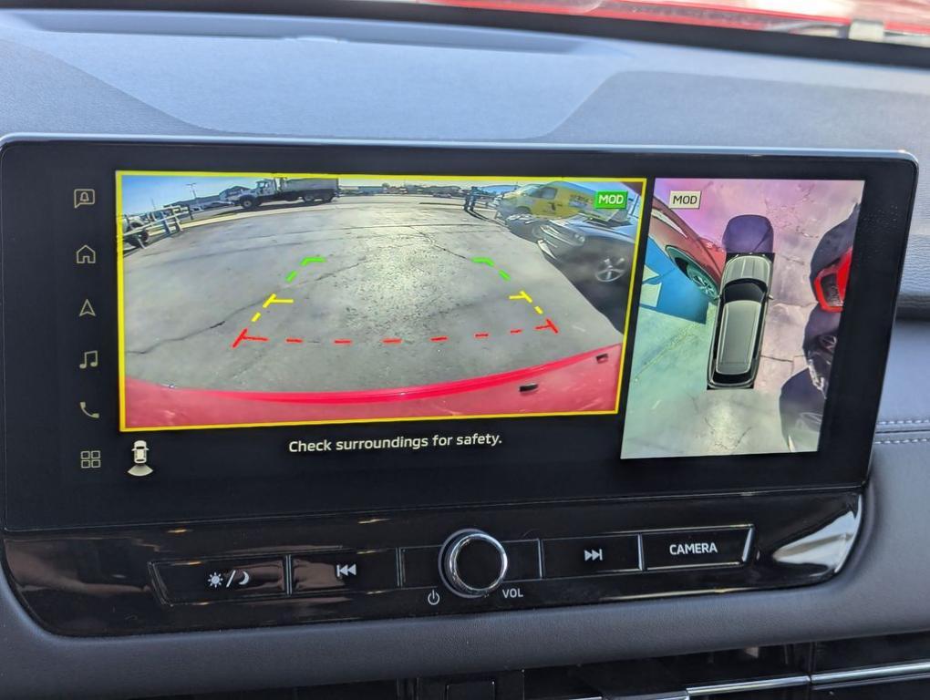 used 2025 Mitsubishi Outlander car, priced at $26,588