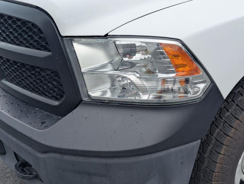 used 2022 Ram 1500 Classic car, priced at $27,067