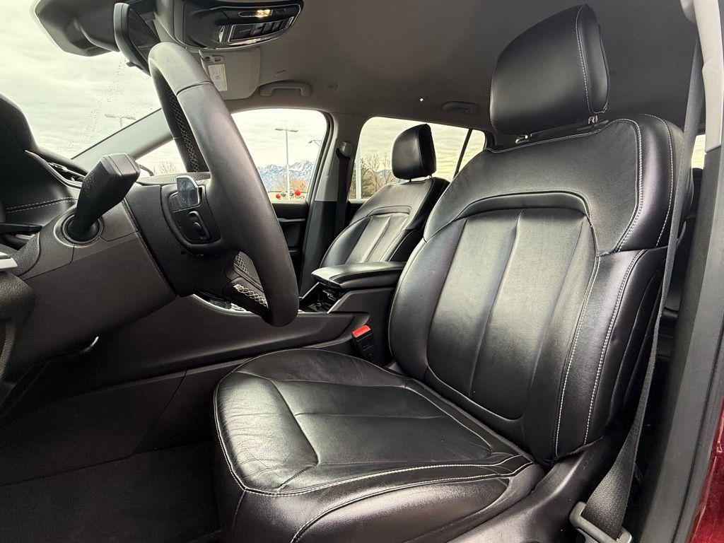 used 2023 Jeep Grand Cherokee L car, priced at $28,600
