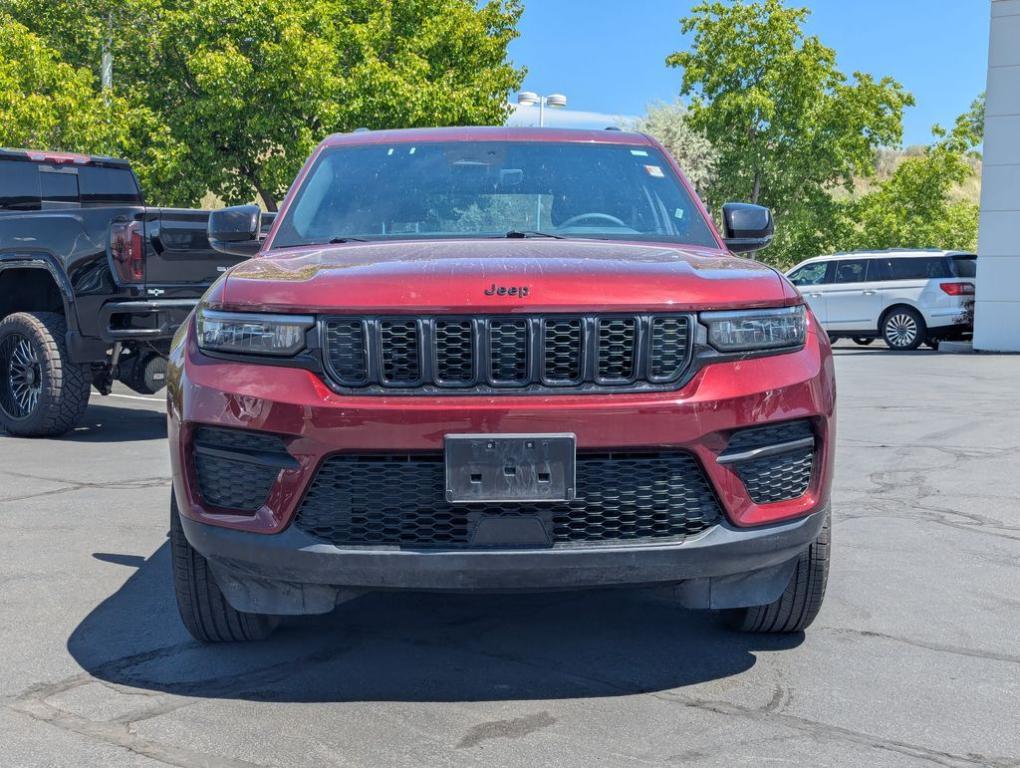 used 2025 Jeep Grand Cherokee car, priced at $38,166