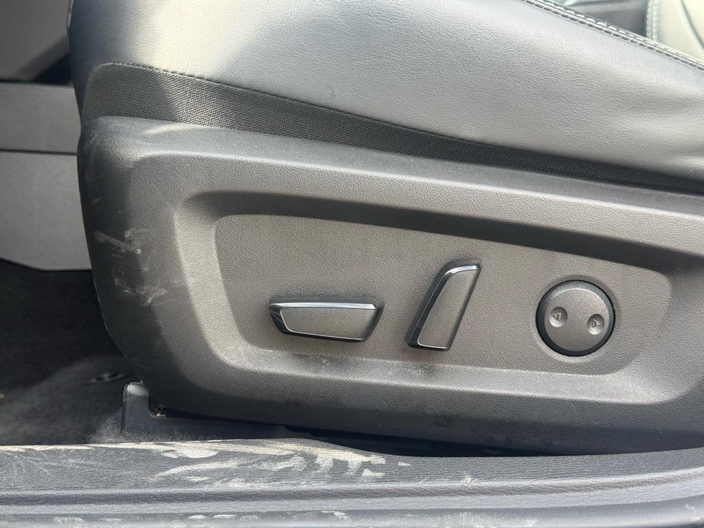 used 2024 Mitsubishi Outlander PHEV car, priced at $26,723