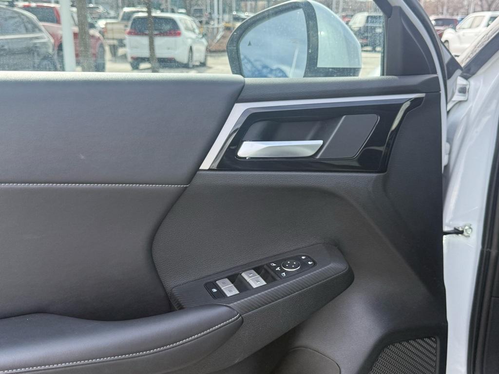 used 2024 Mitsubishi Outlander PHEV car, priced at $26,723