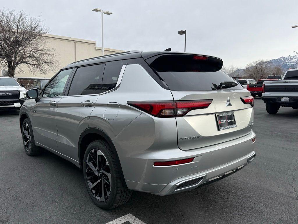 used 2025 Mitsubishi Outlander PHEV car, priced at $41,995