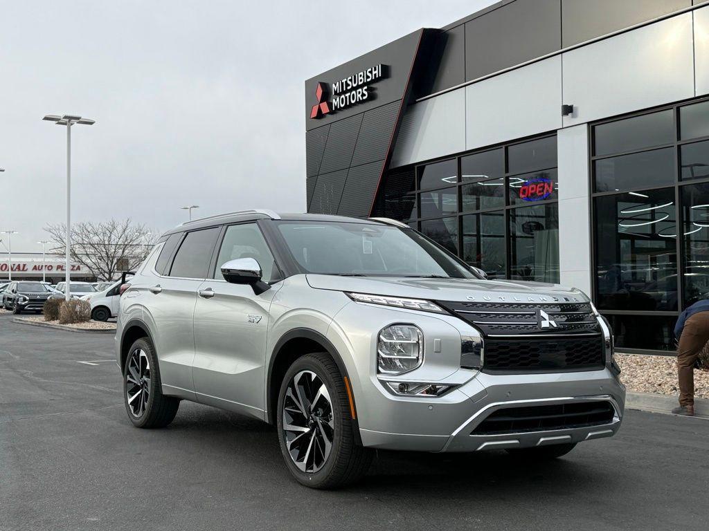 used 2025 Mitsubishi Outlander PHEV car, priced at $41,995