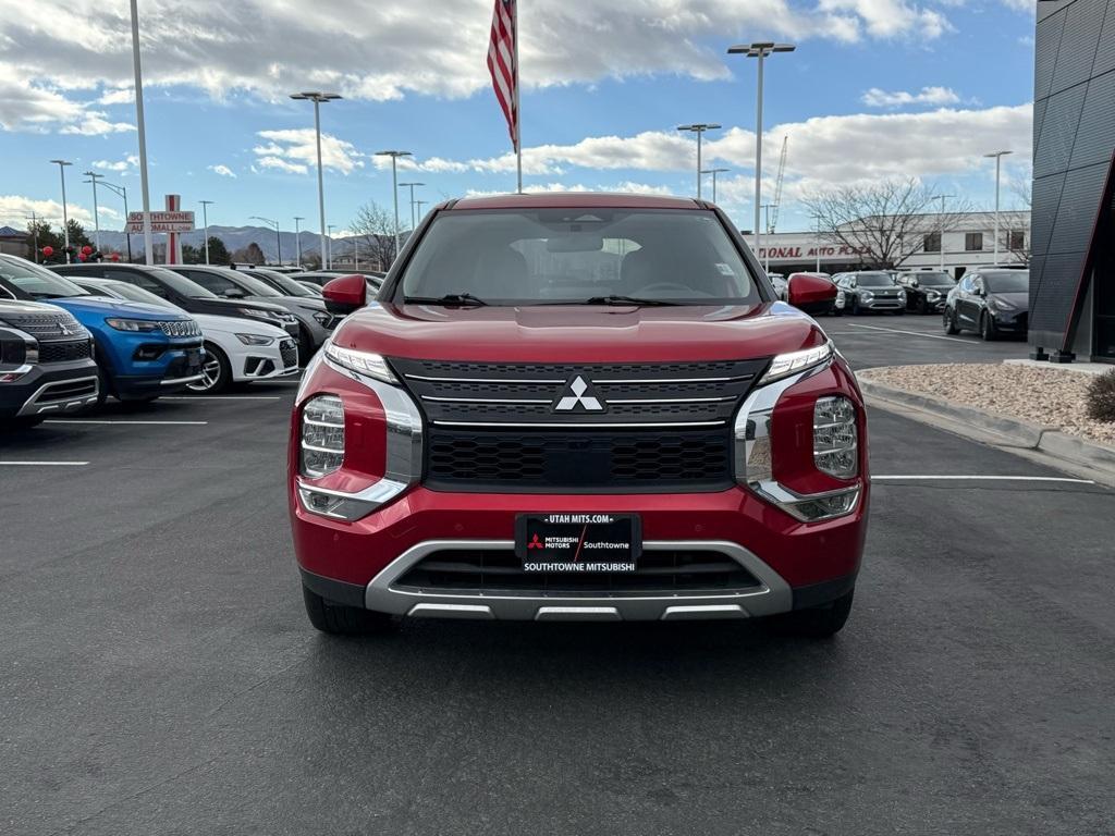 used 2024 Mitsubishi Outlander car, priced at $24,995