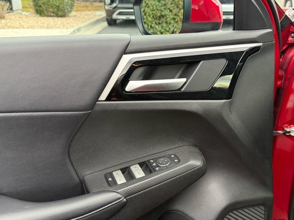 used 2024 Mitsubishi Outlander car, priced at $24,995