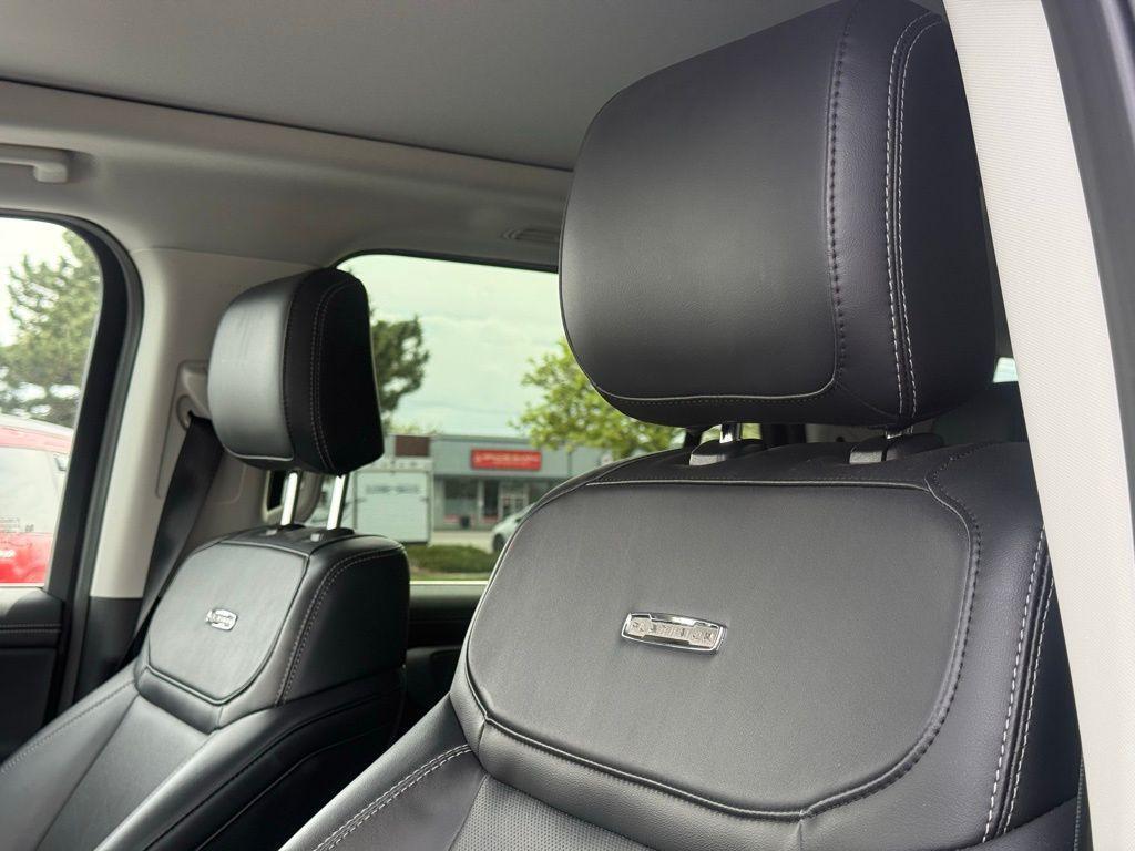 used 2025 Ford Expedition car, priced at $67,172