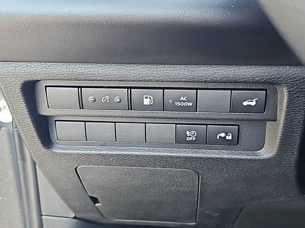 new 2025 Mitsubishi Outlander PHEV car, priced at $41,154