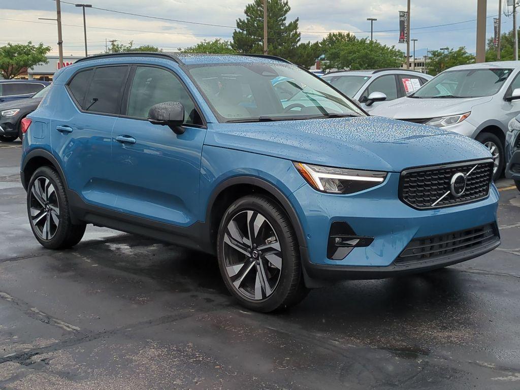 used 2023 Volvo XC40 car, priced at $33,640