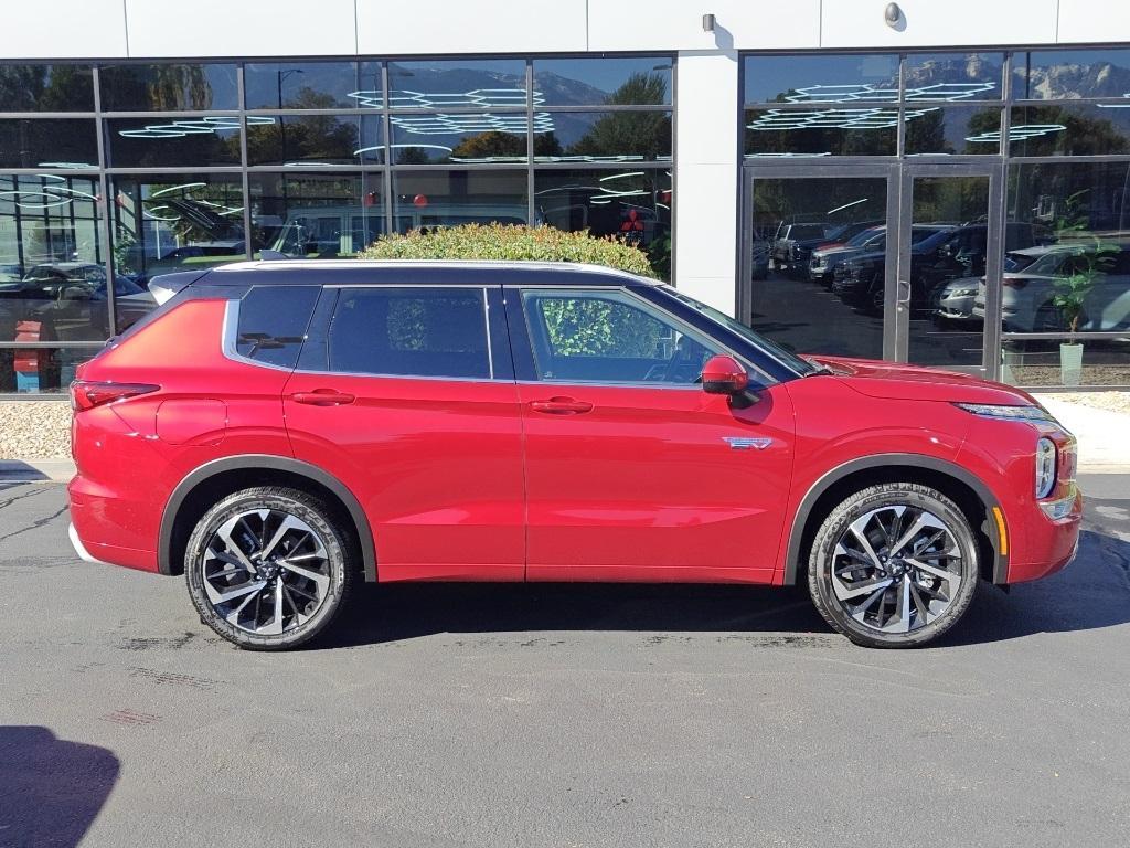 new 2025 Mitsubishi Outlander PHEV car, priced at $45,225