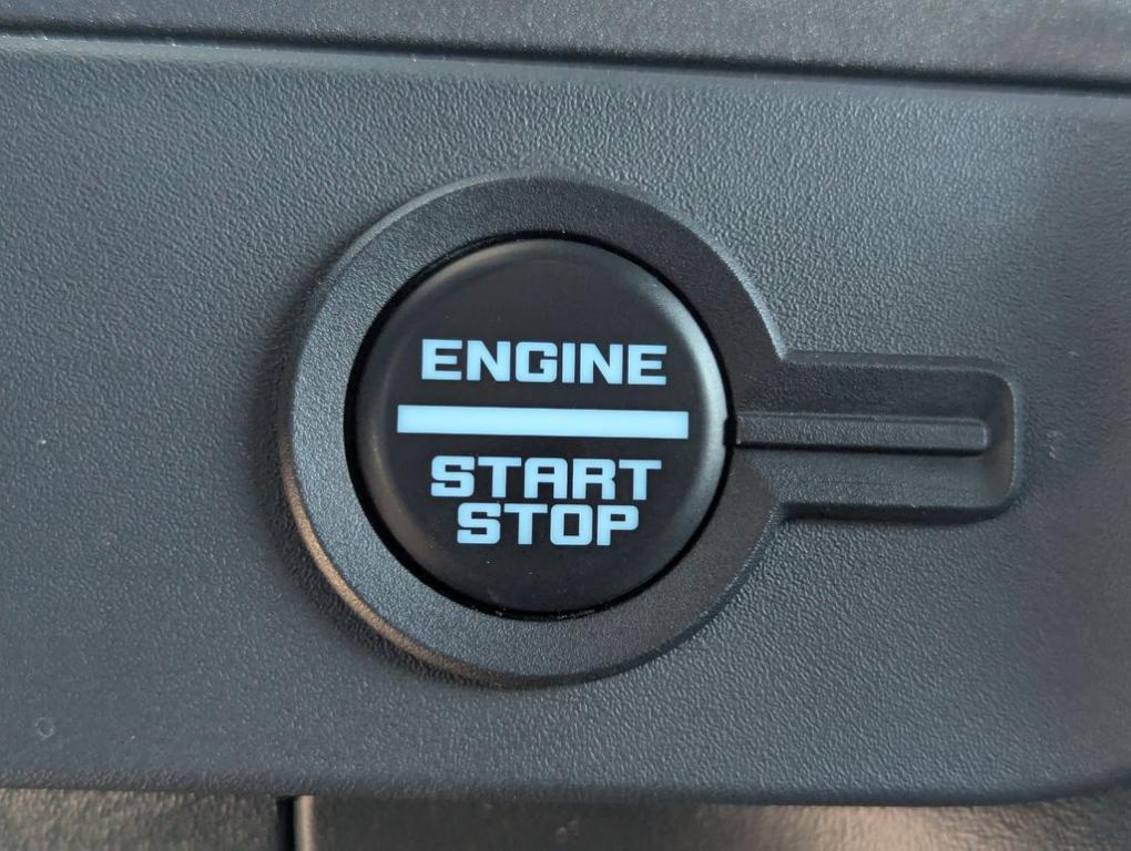 used 2025 Ford Bronco car, priced at $42,129