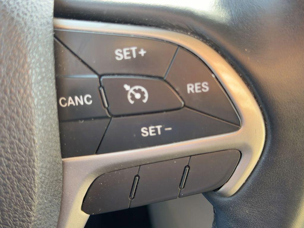 used 2014 Jeep Grand Cherokee car, priced at $5,693