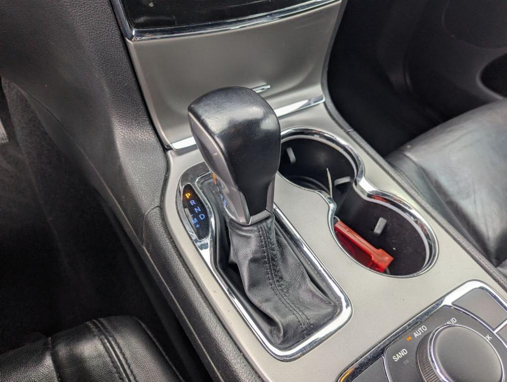 used 2021 Jeep Grand Cherokee car, priced at $28,044