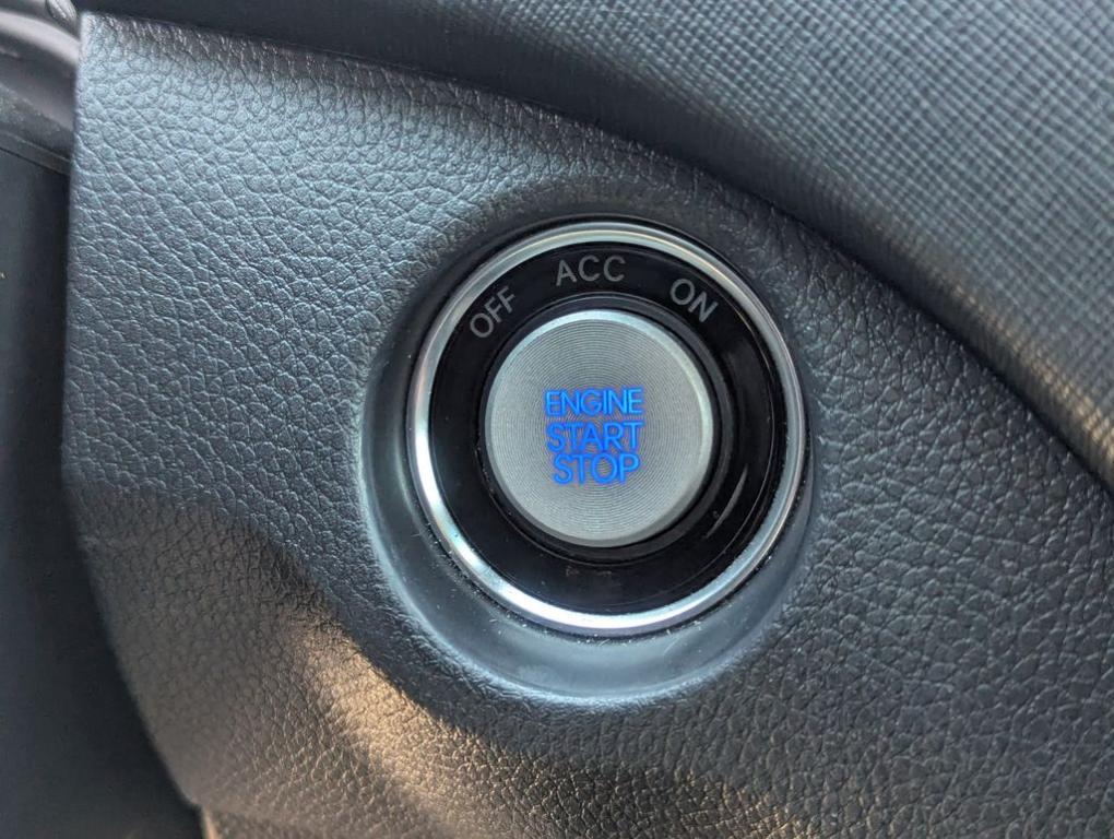 used 2018 Hyundai Santa Fe car, priced at $18,588