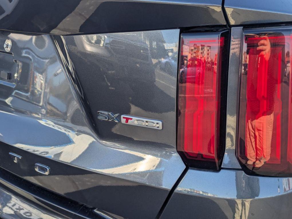 used 2021 Kia Sorento car, priced at $24,988