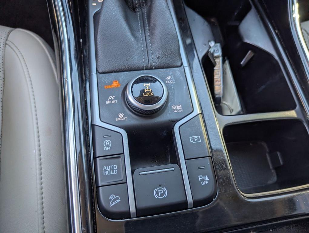 used 2021 Kia Sorento car, priced at $24,988