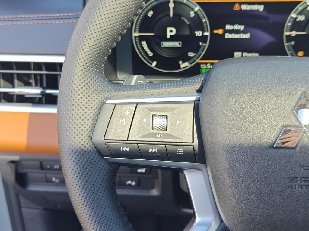 new 2025 Mitsubishi Outlander PHEV car, priced at $44,075