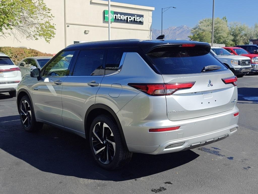 new 2025 Mitsubishi Outlander PHEV car, priced at $44,075