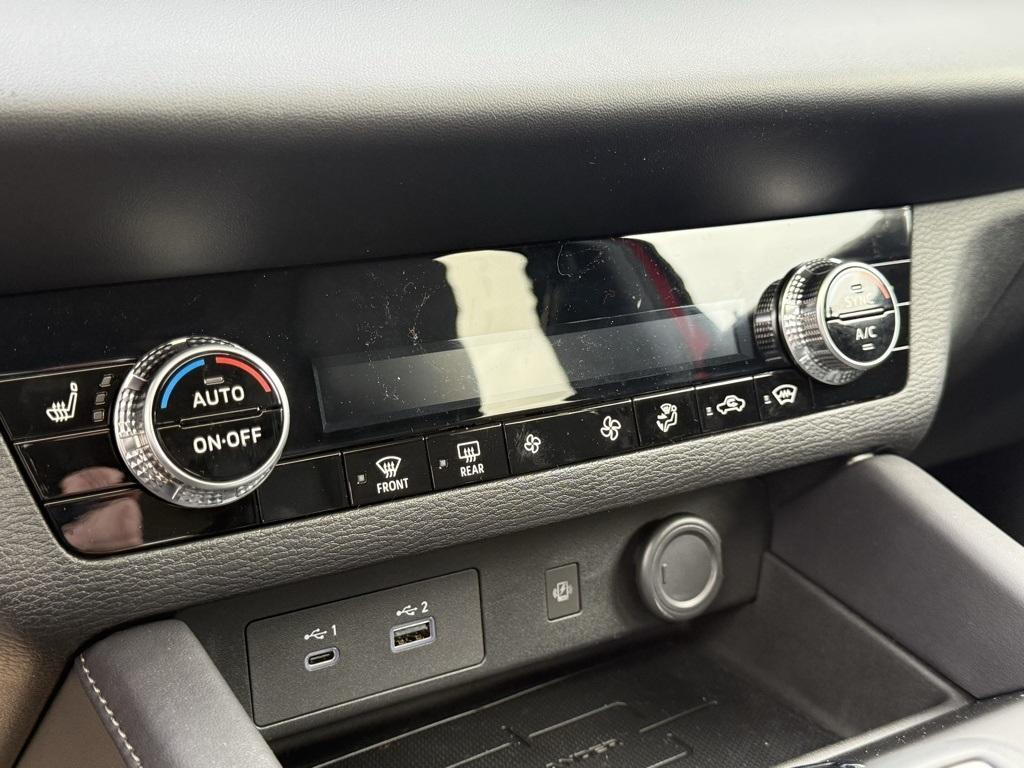 used 2025 Mitsubishi Outlander PHEV car, priced at $37,922