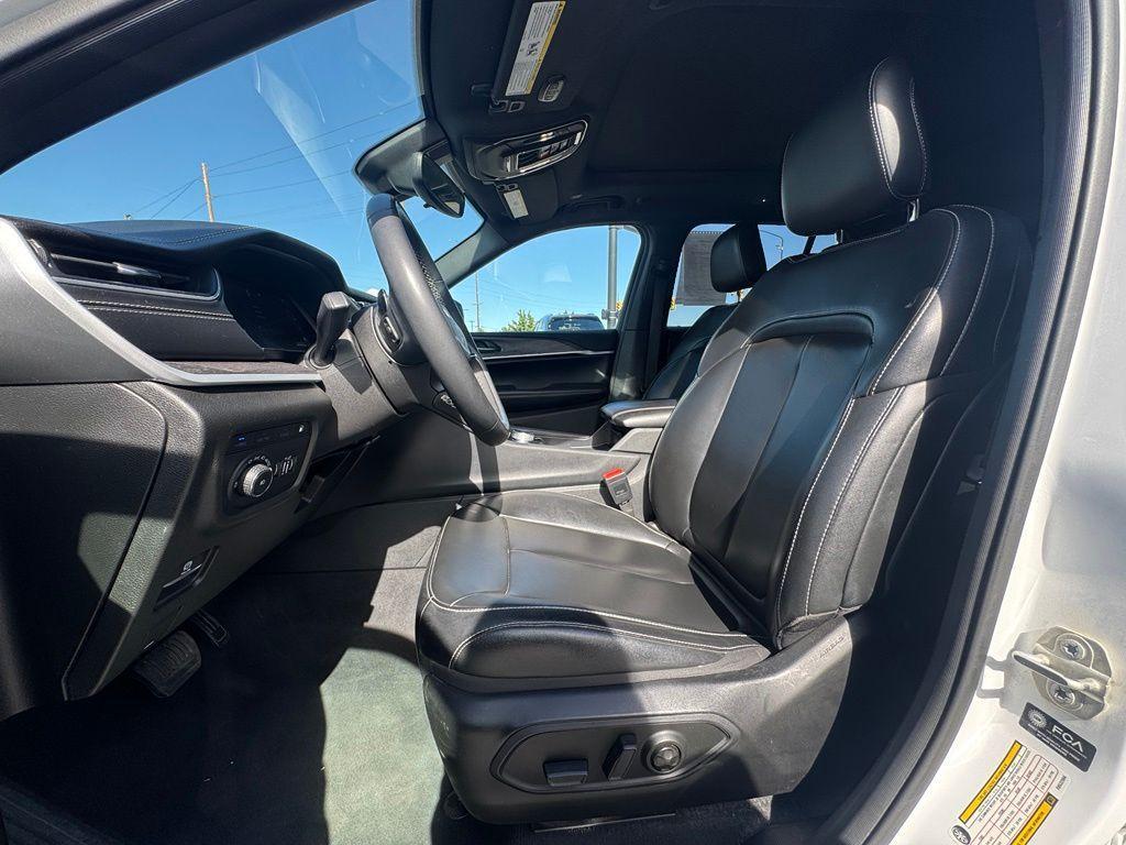 used 2024 Jeep Grand Cherokee 4xe car, priced at $23,588