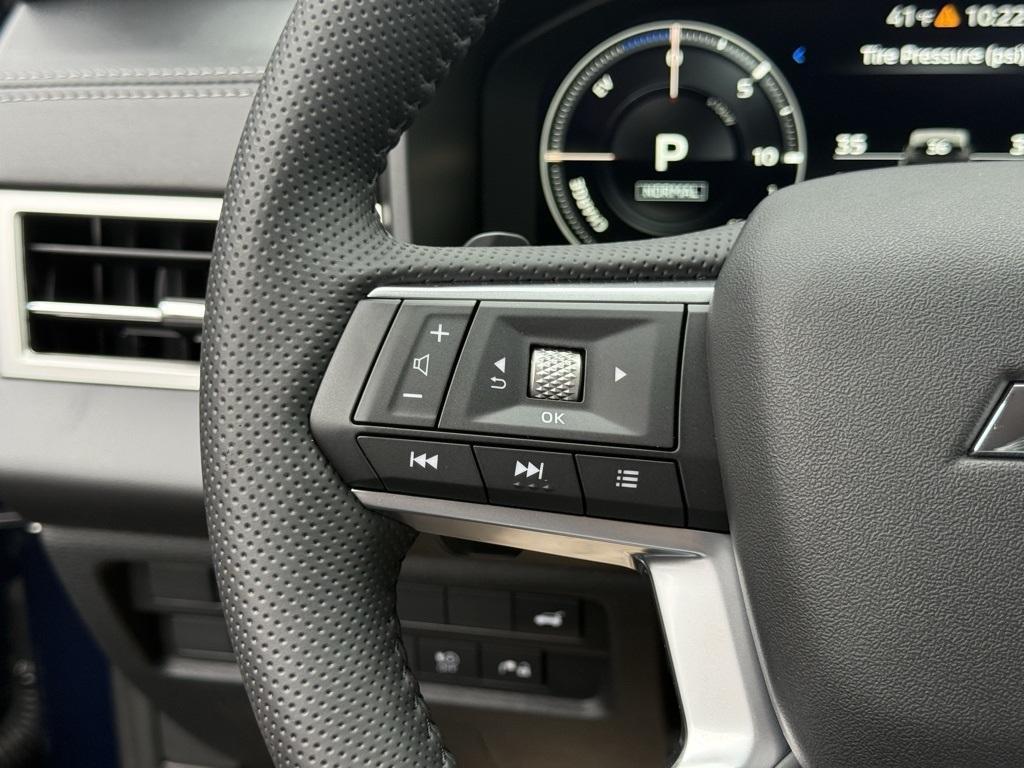 used 2025 Mitsubishi Outlander PHEV car, priced at $39,388