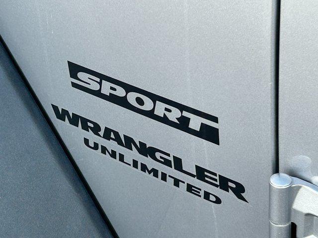 used 2015 Jeep Wrangler Unlimited car, priced at $14,449