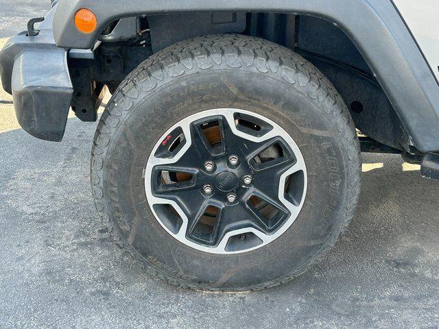 used 2015 Jeep Wrangler Unlimited car, priced at $14,449