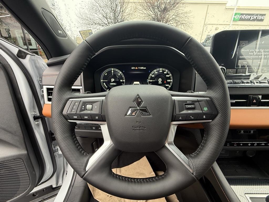 used 2025 Mitsubishi Outlander PHEV car, priced at $39,550