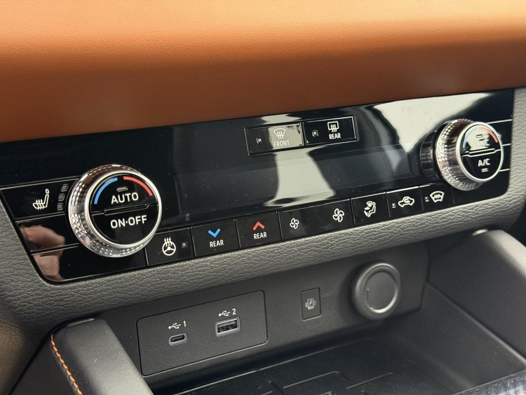 used 2025 Mitsubishi Outlander PHEV car, priced at $39,550